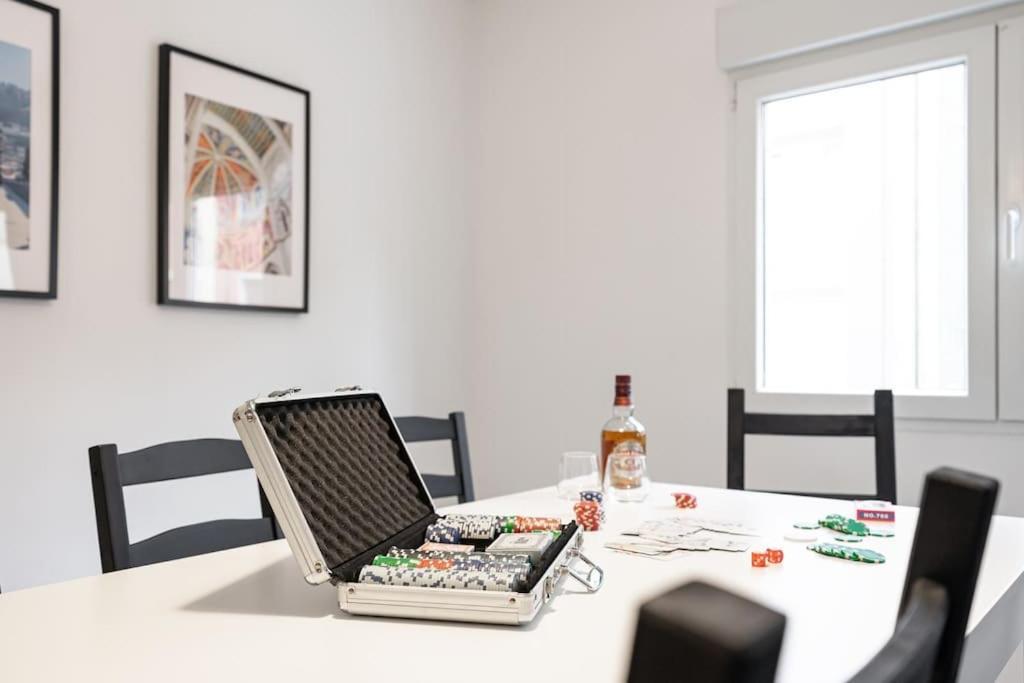 Apartamento San Jose Хихон Екстериор снимка